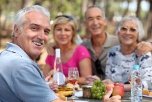 7 Tips to Enjoy Food as Denture Wearer